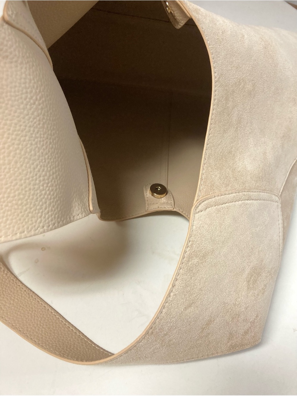 Vegan Suede Cream Brooklyn 39 Bag - Picture 3 of 11